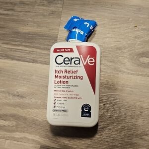 CeraVe Itch Relief Moisturizing Lotion - White